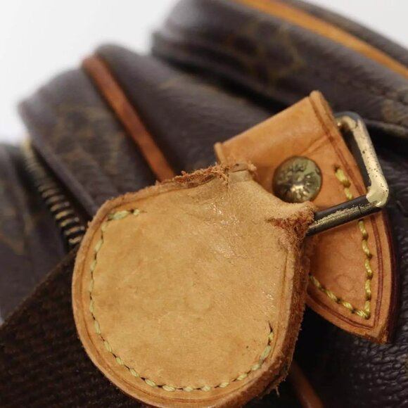 LOUIS VUITTON Monogram Reporter PM Shoulder Bag - Picture 9 of 16